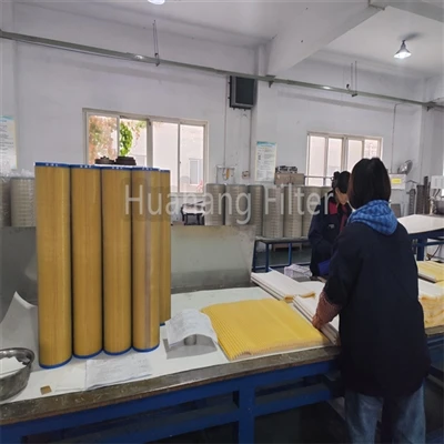 Los elementos de filtro de aceite del filtro de Huahang están en stock